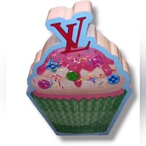 Louis Vuitton Cupcake Deco